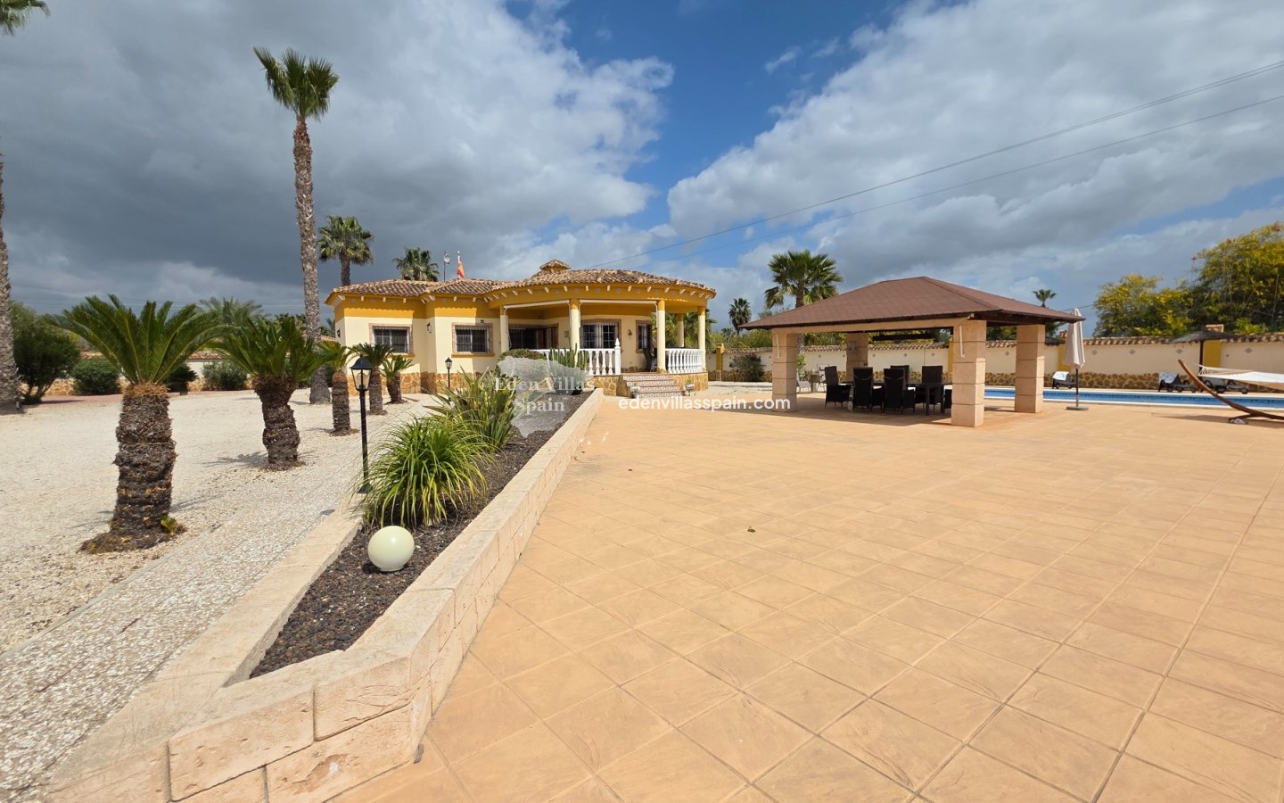 Segunda Mano - Casa de campo - Catral