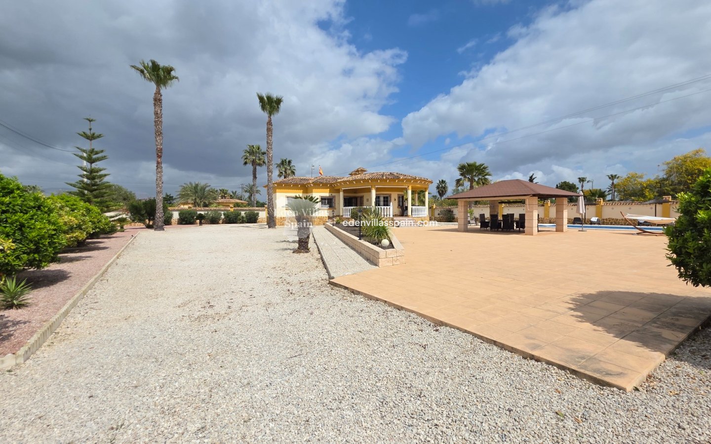 Segunda Mano - Casa de campo - Catral