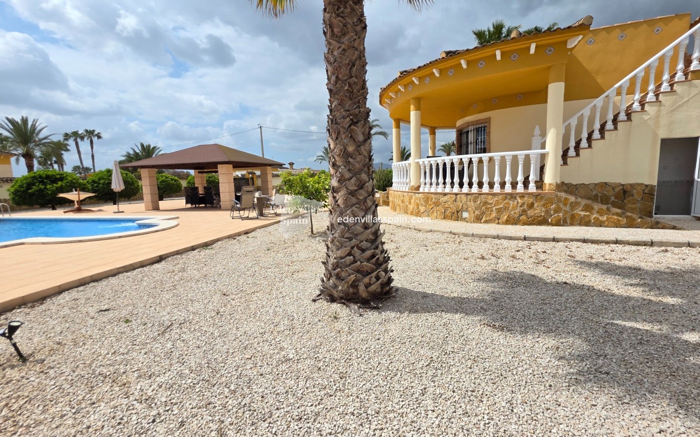 Segunda Mano - Casa de campo - Catral