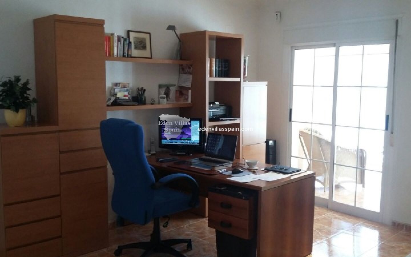 Segunda Mano - Casa de campo - Daya Nueva