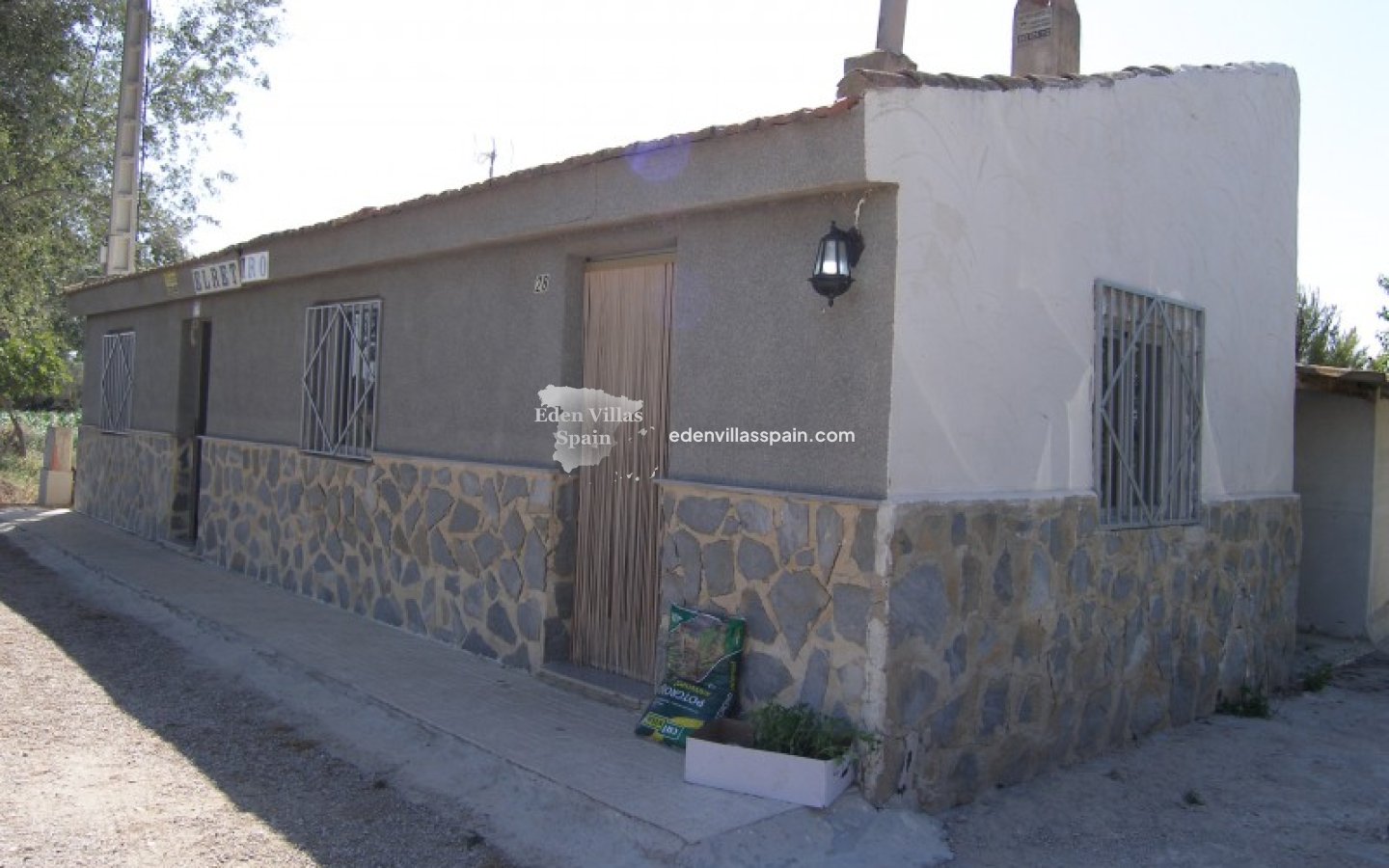 Segunda Mano - Casa de campo - Dolores