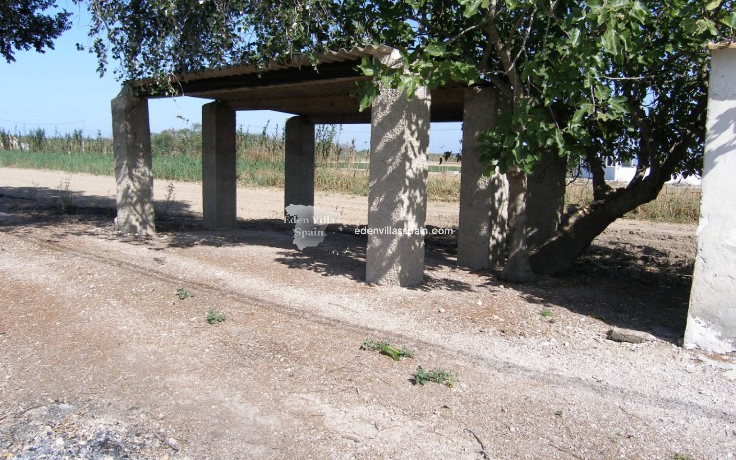 Segunda Mano - Casa de campo - Dolores