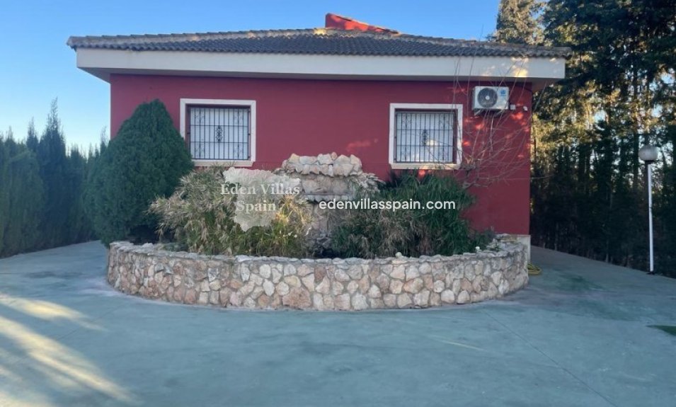 Segunda Mano - Casa de campo - Dolores
