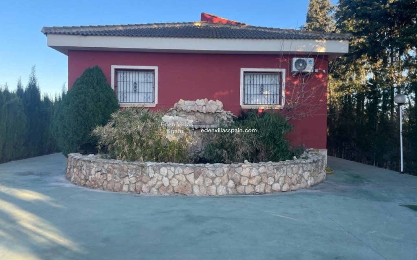Segunda Mano - Casa de campo - Dolores