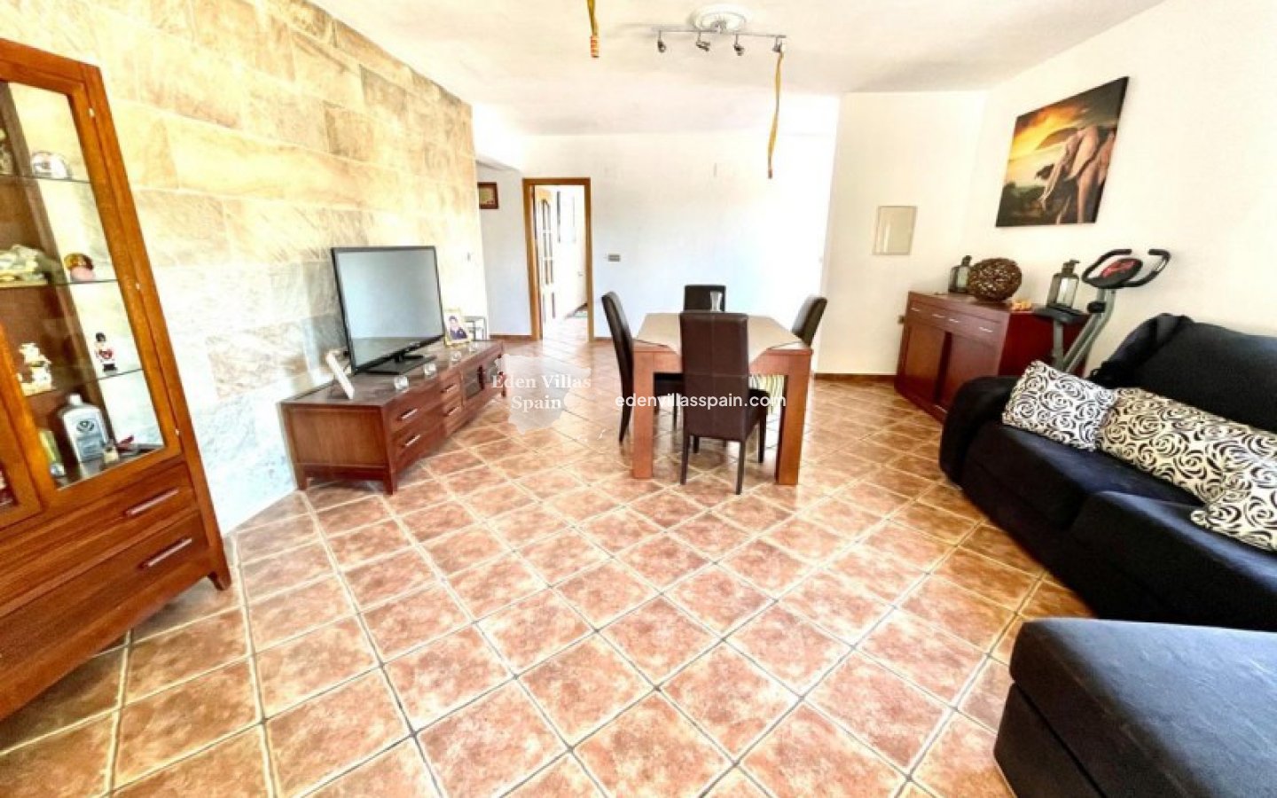 Segunda Mano - Casa de campo - Dolores