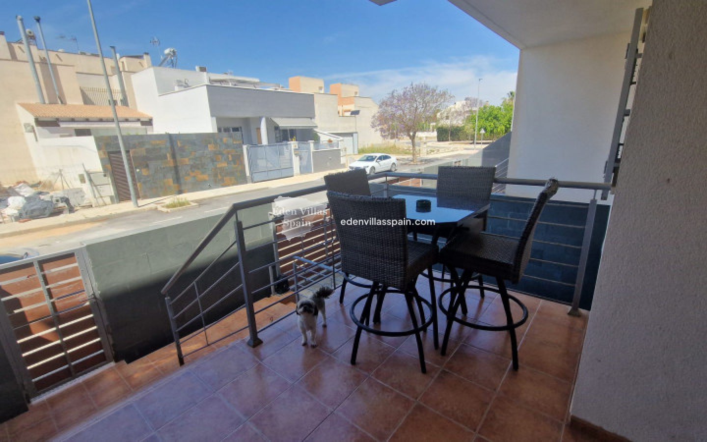 Segunda Mano - Casa de campo - Dolores