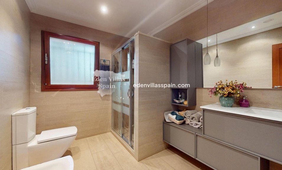 Segunda Mano - Casa de campo - Elche