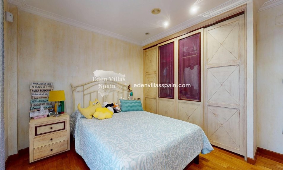 Segunda Mano - Casa de campo - Elche