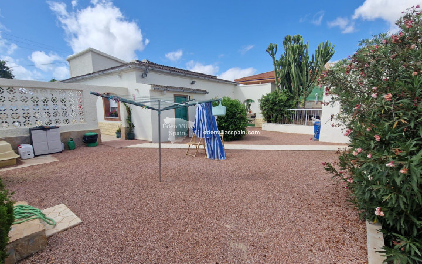 Segunda Mano - Casa de campo - La Marina