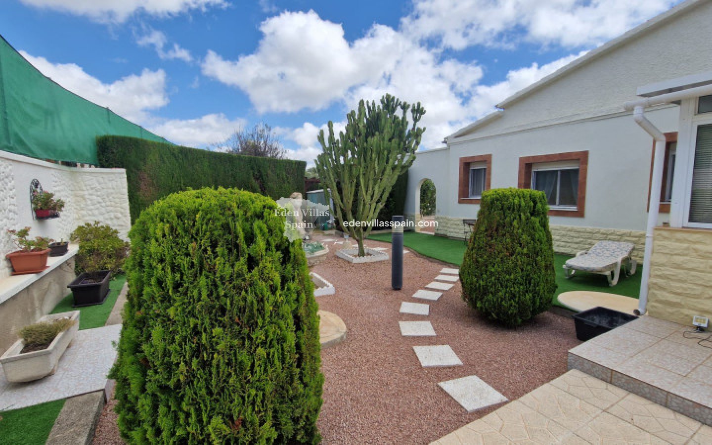 Segunda Mano - Casa de campo - La Marina