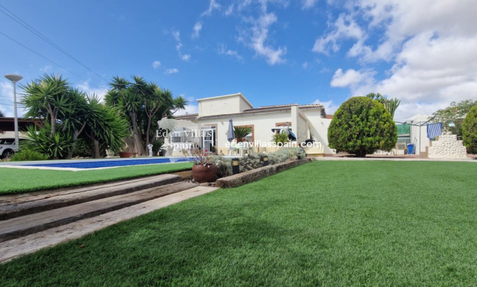 Segunda Mano - Casa de campo - La Marina