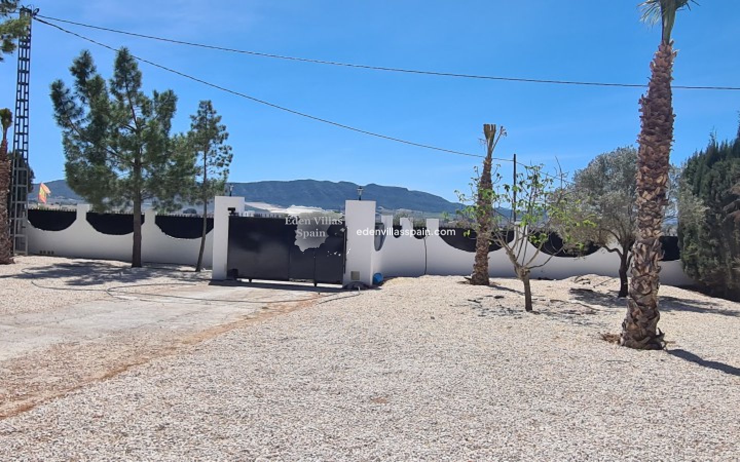 Segunda Mano - Casa de campo - Salinas