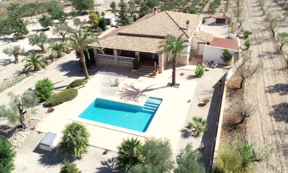 Segunda Mano - Casa de campo - Salinas
