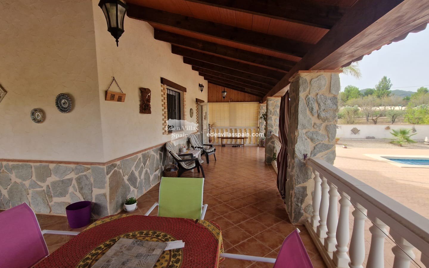 Segunda Mano - Casa de campo - Salinas