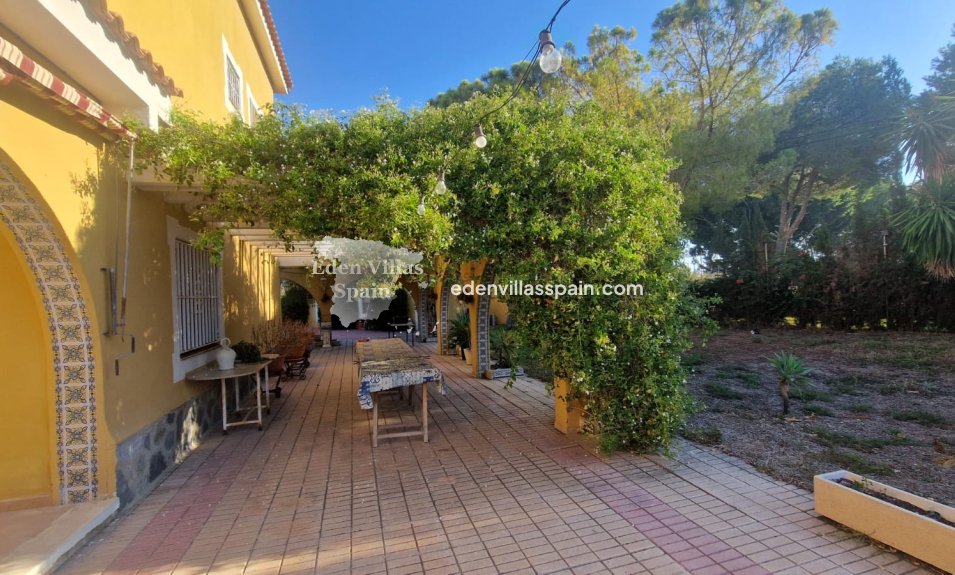 Segunda Mano - Casa de campo - Santa Pola