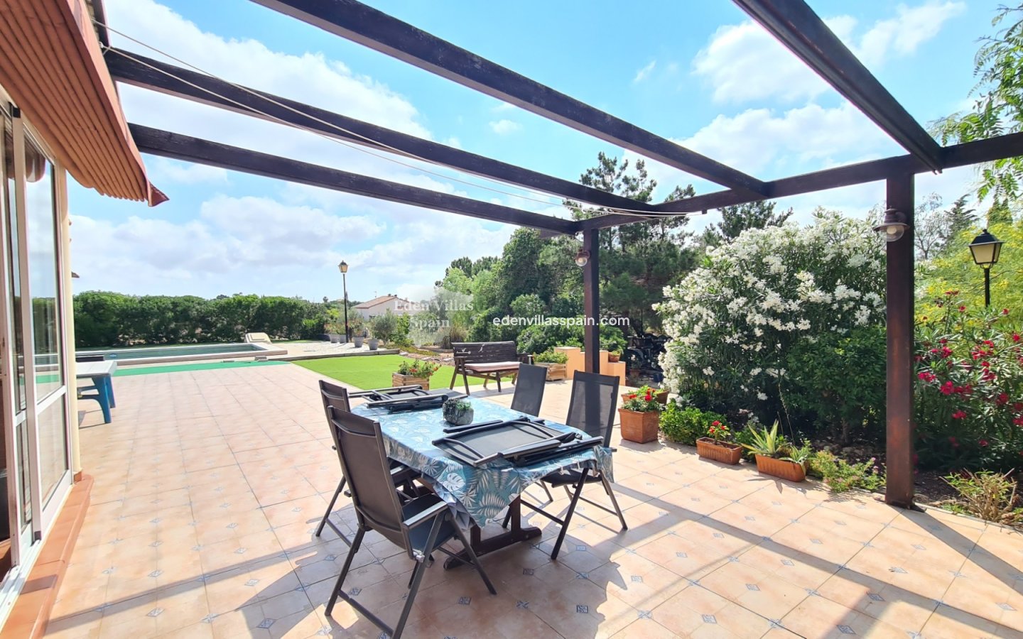 Segunda Mano - Casa de campo - Santa Pola