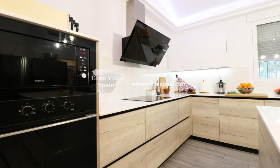 Segunda Mano - Casa de campo - Santa Pola