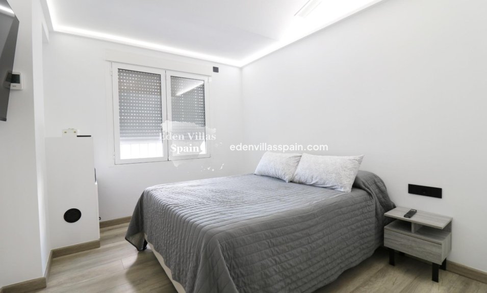 Segunda Mano - Casa de campo - Santa Pola