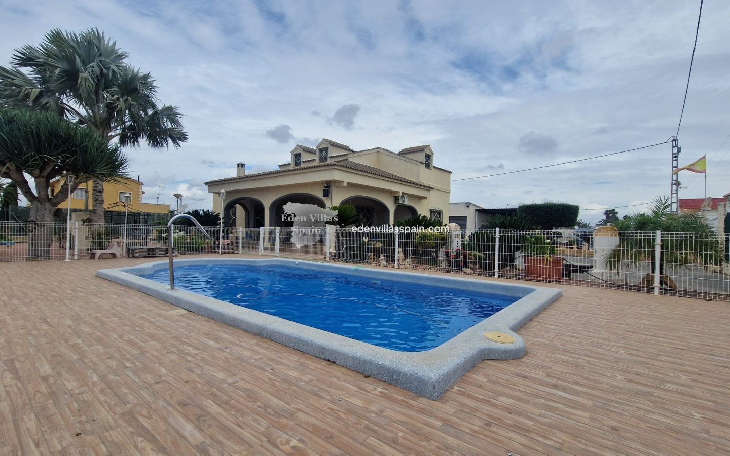 Segunda Mano - Casa de campo - Santa Pola