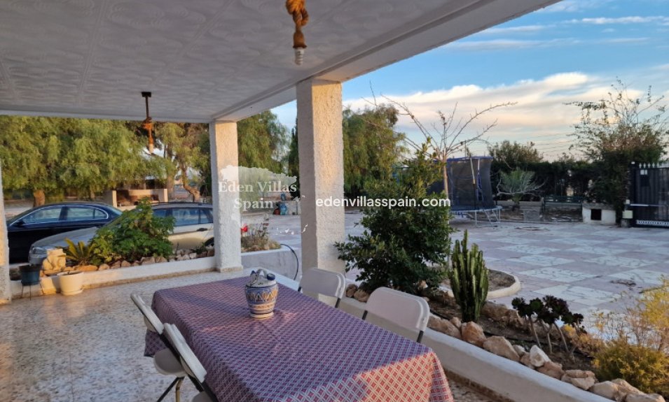 Segunda Mano - Casa de campo - Torrellano