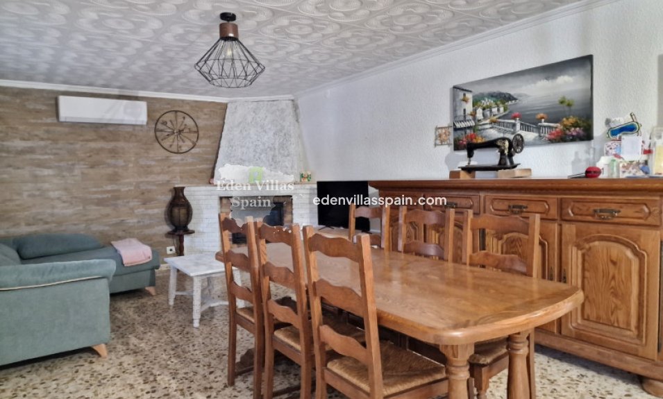 Segunda Mano - Casa de campo - Torrellano