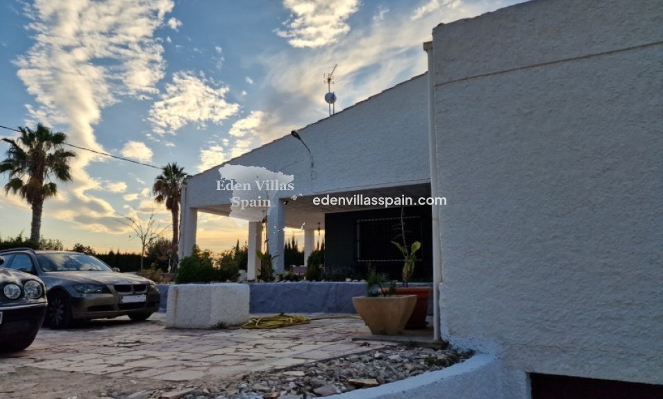 Segunda Mano - Casa de campo - Torrellano