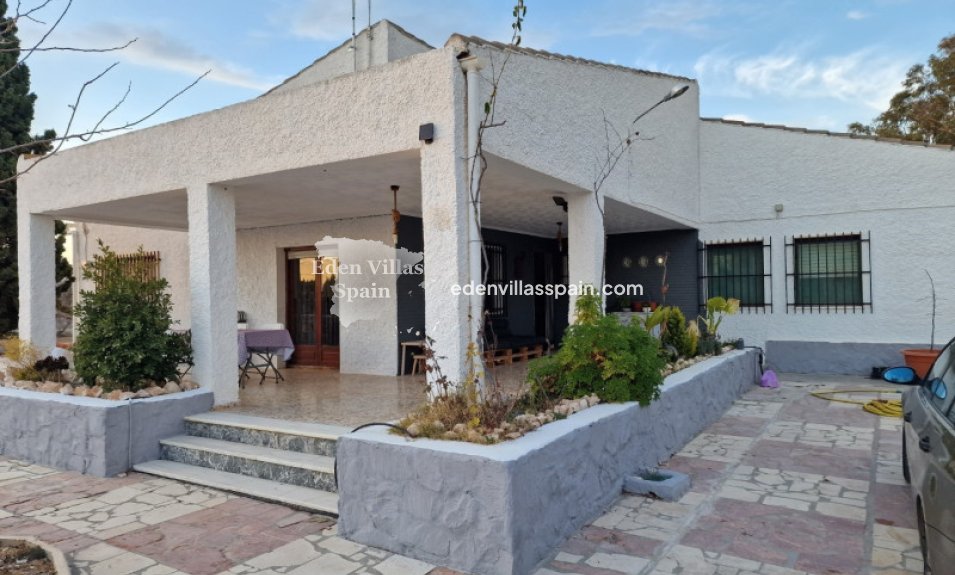 Segunda Mano - Casa de campo - Torrellano