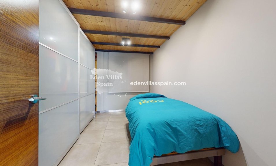 Segunda Mano - Chalet independiente - Elche