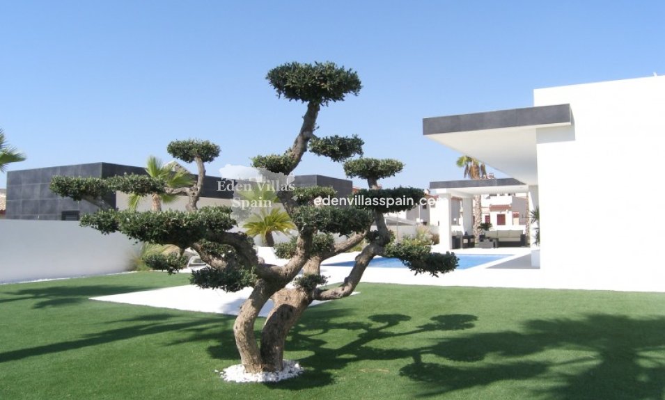 Segunda Mano - Villa costera - La Marina