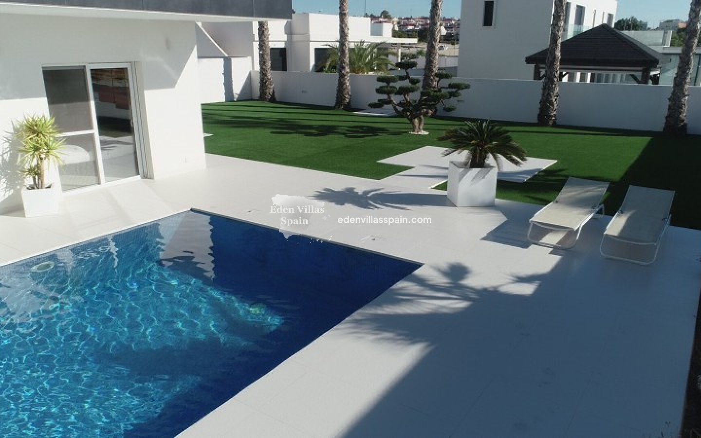 Segunda Mano - Villa costera - La Marina