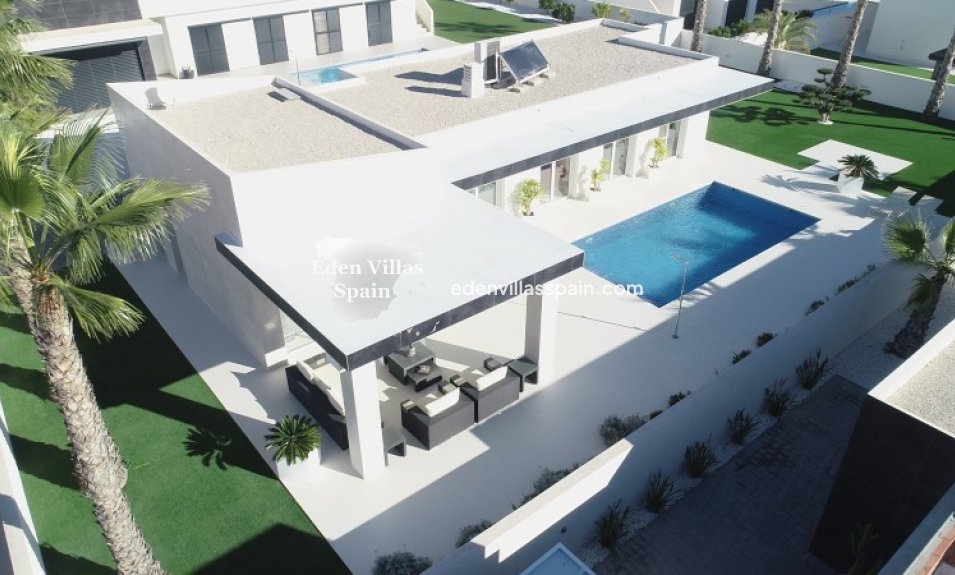 Segunda Mano - Villa costera - La Marina