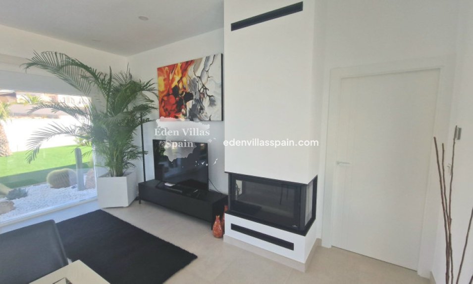 Segunda Mano - Villa costera - La Marina