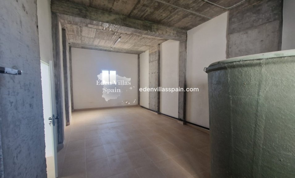 Segunda Mano - Villa costera - La Marina