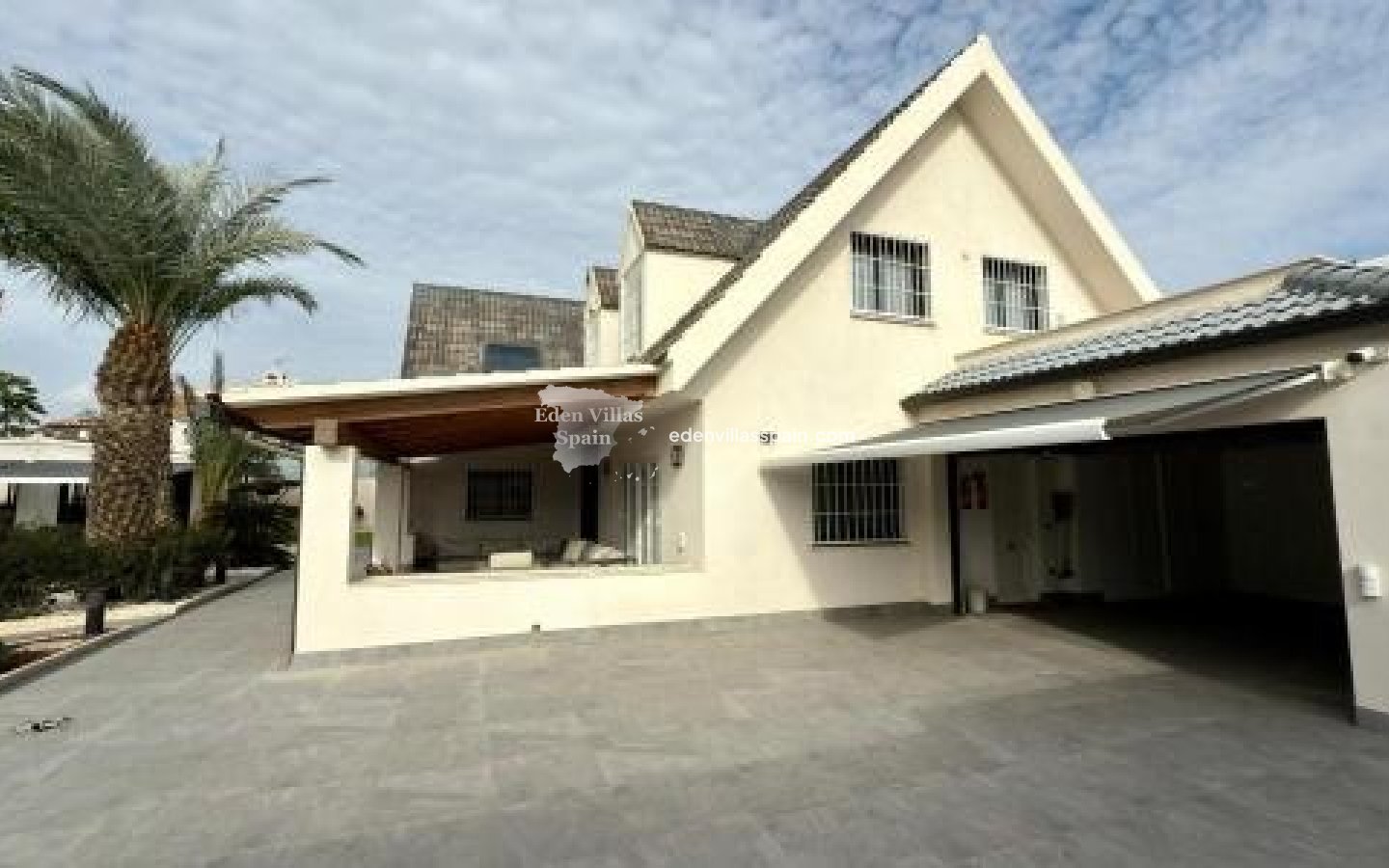 Segunda Mano - Villa costera - San Juan
