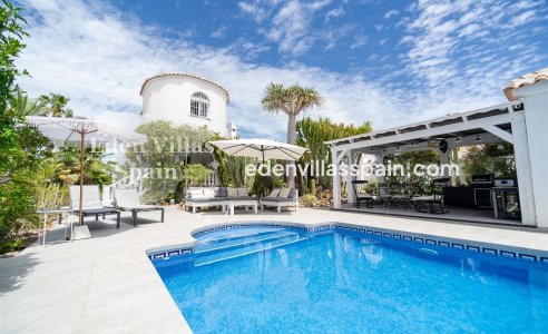Urbanisatie vrijstaande villa - Wederverkoop - Torrevieja - Torrevieja