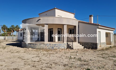 Villa a estrenar - Obra Nueva - Catral - Catral