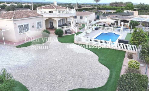 Villa an der Küste - Immobilien Zweiter Hand - La Marina - La Marina