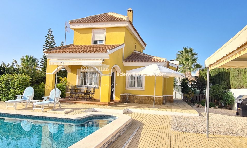 Wederverkoop - Urbanisatie vrijstaande villa - La Marina