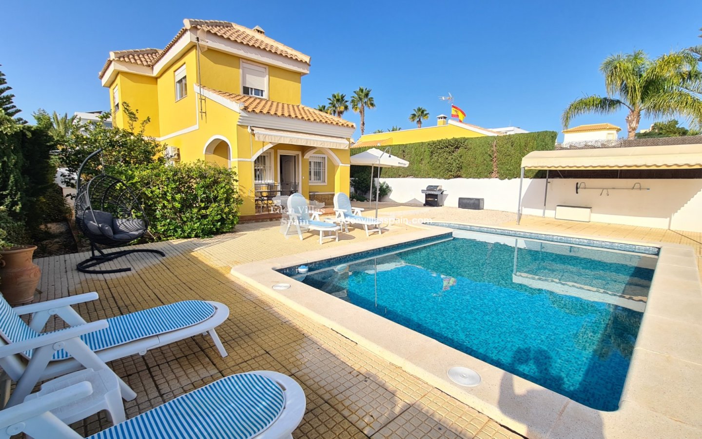 Wederverkoop - Urbanisatie vrijstaande villa - La Marina