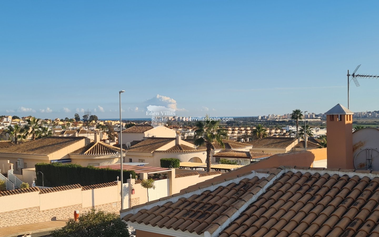Wederverkoop - Urbanisatie vrijstaande villa - La Marina