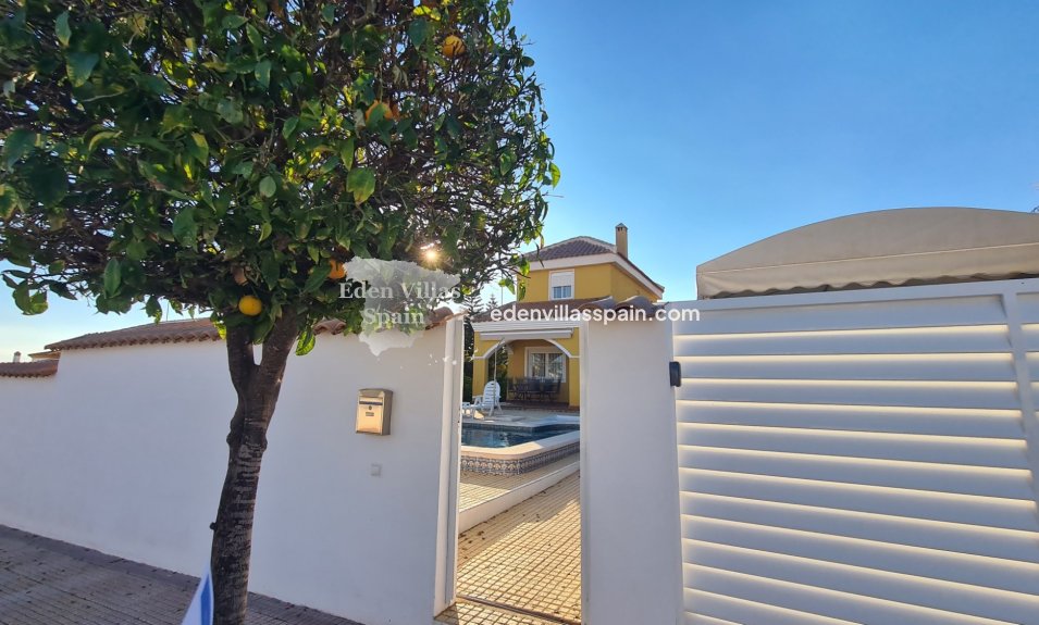 Wederverkoop - Urbanisatie vrijstaande villa - La Marina