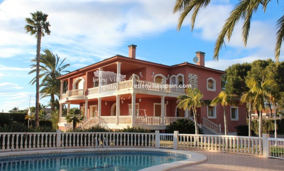 Wederverkoop - Urbanisatie vrijstaande villa - Santa Pola
