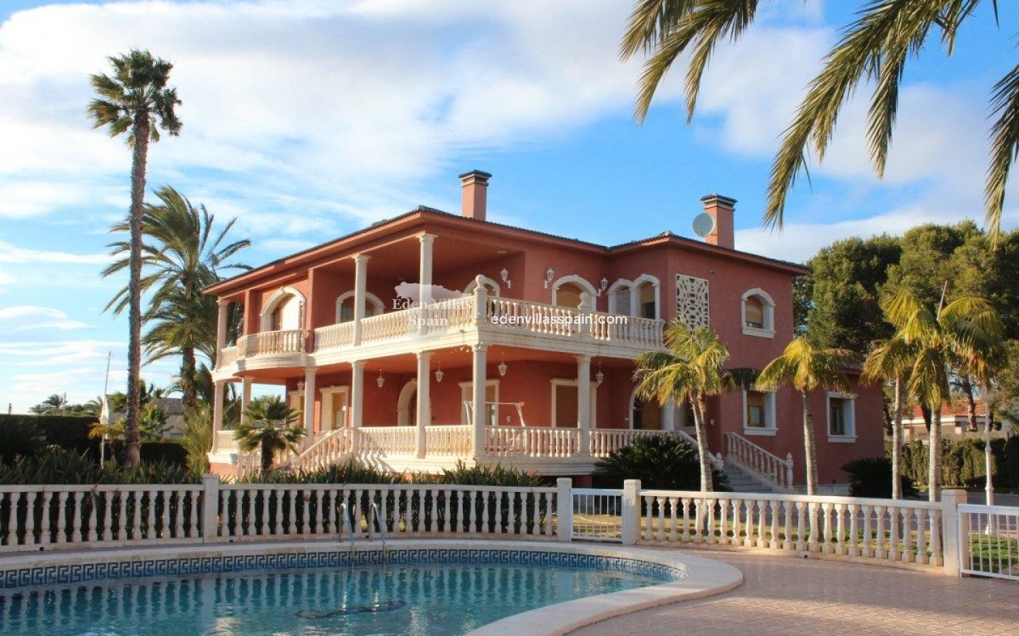 Wederverkoop - Urbanisatie vrijstaande villa - Santa Pola