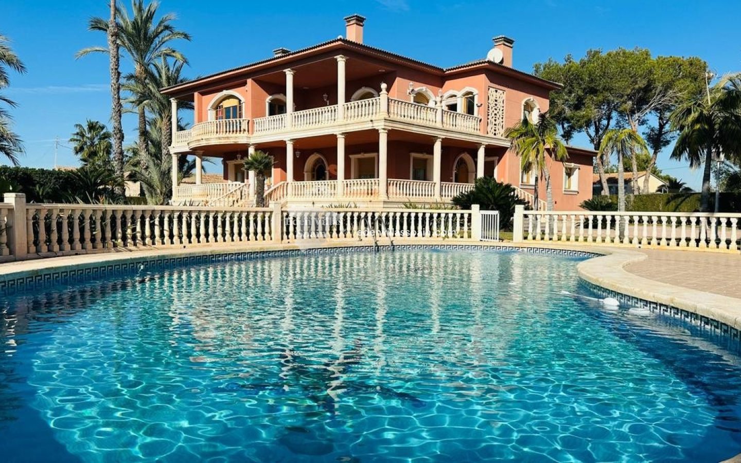 Wederverkoop - Urbanisatie vrijstaande villa - Santa Pola