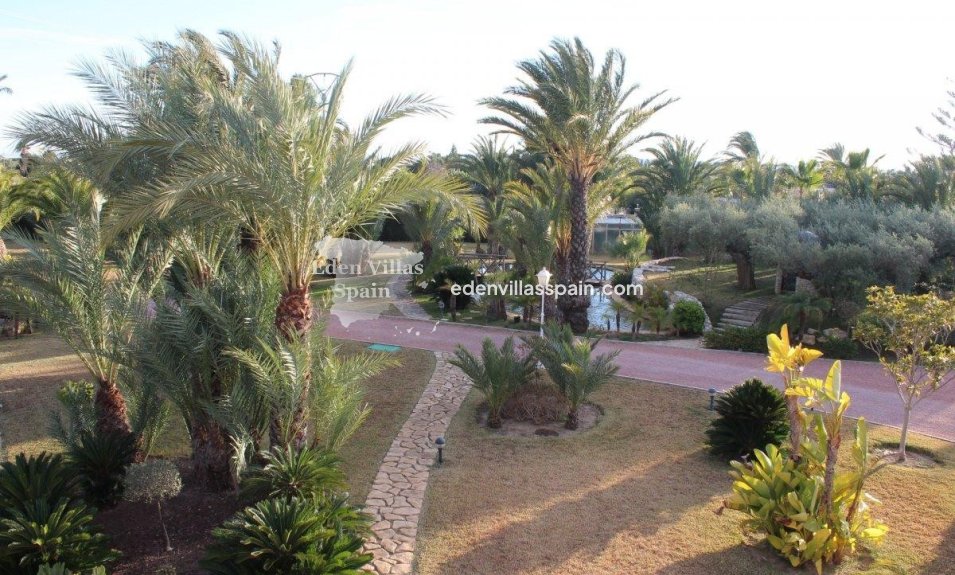 Wederverkoop - Urbanisatie vrijstaande villa - Santa Pola