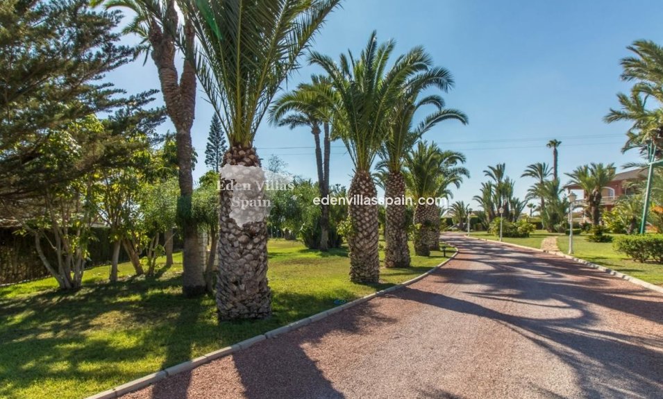 Wederverkoop - Urbanisatie vrijstaande villa - Santa Pola