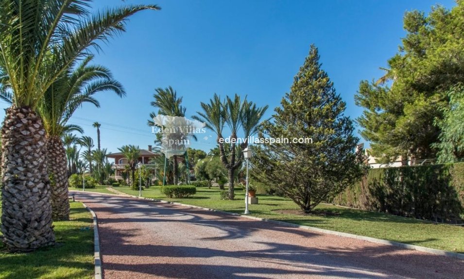 Wederverkoop - Urbanisatie vrijstaande villa - Santa Pola