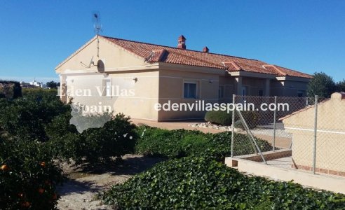 Segunda Mano - Casa de campo - Daya Nueva
