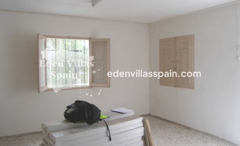 Resale - Country House - Elche