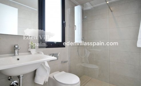 Obra Nueva - Villa a estrenar - Guardamar del Segura